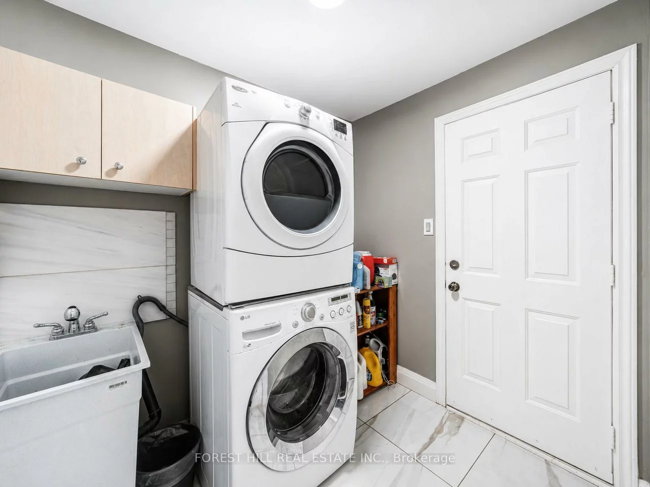 196, Sproule, Edgehill Drive, Barrie