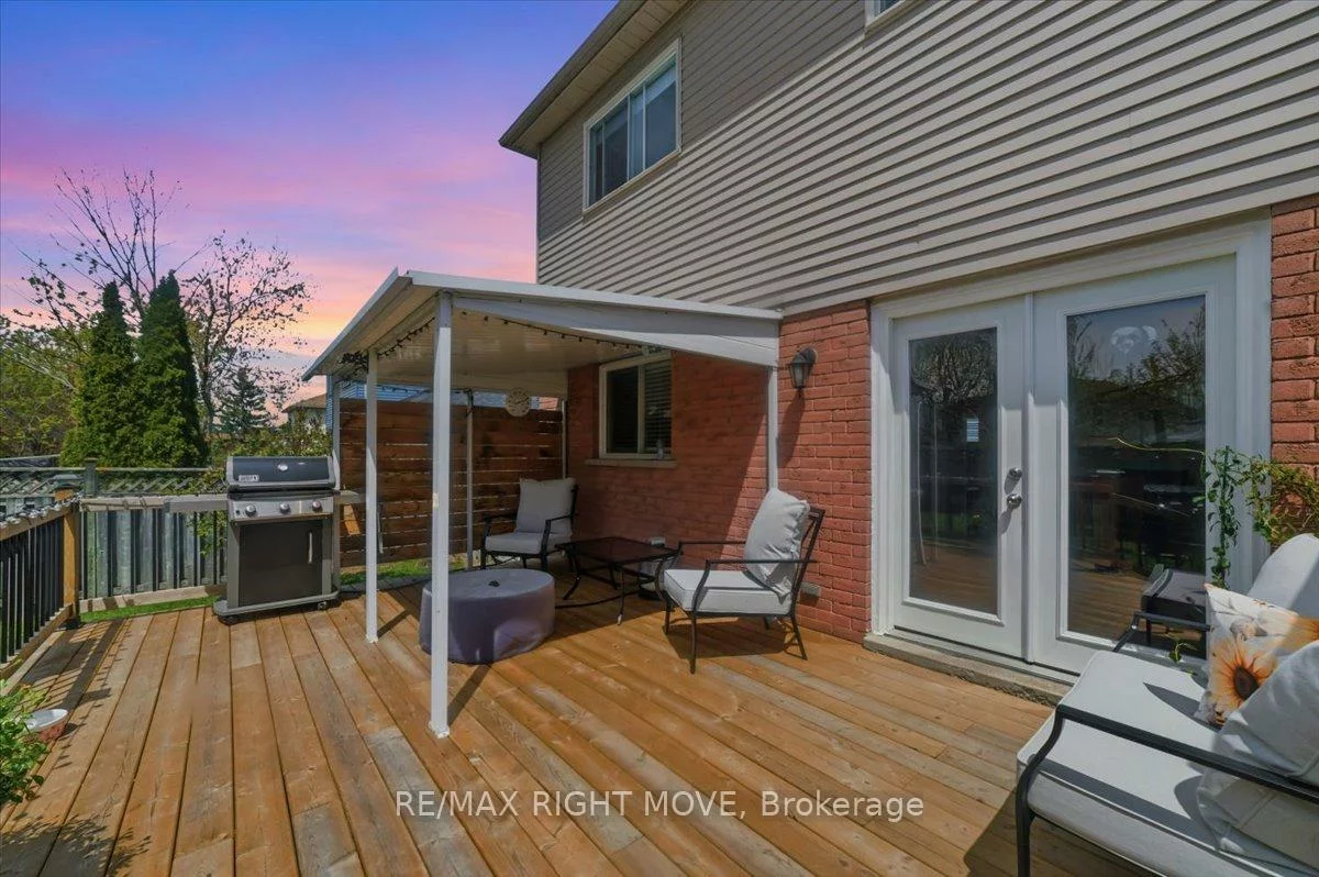 470, st vincent, Cundles East, Barrie
