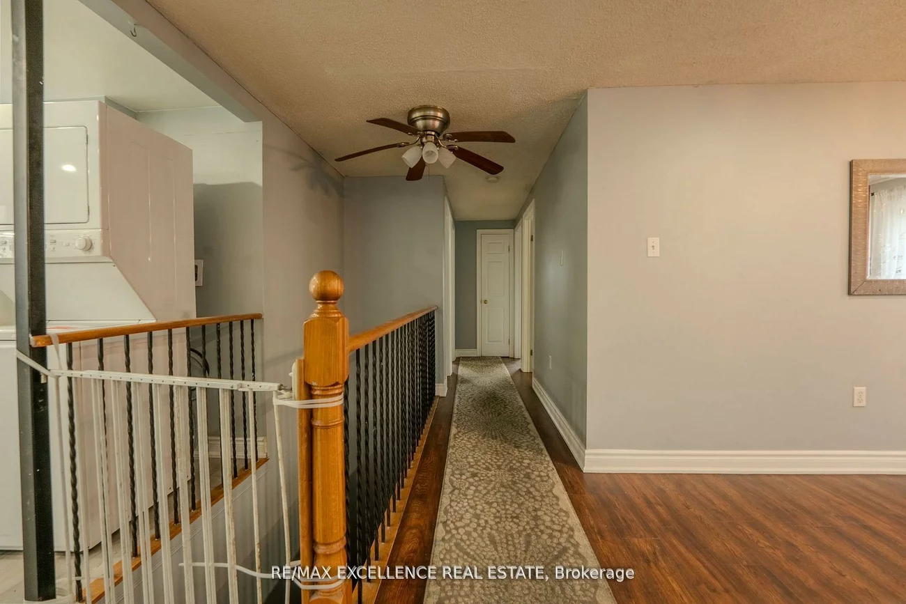 3, Hickling, Grove East, Barrie