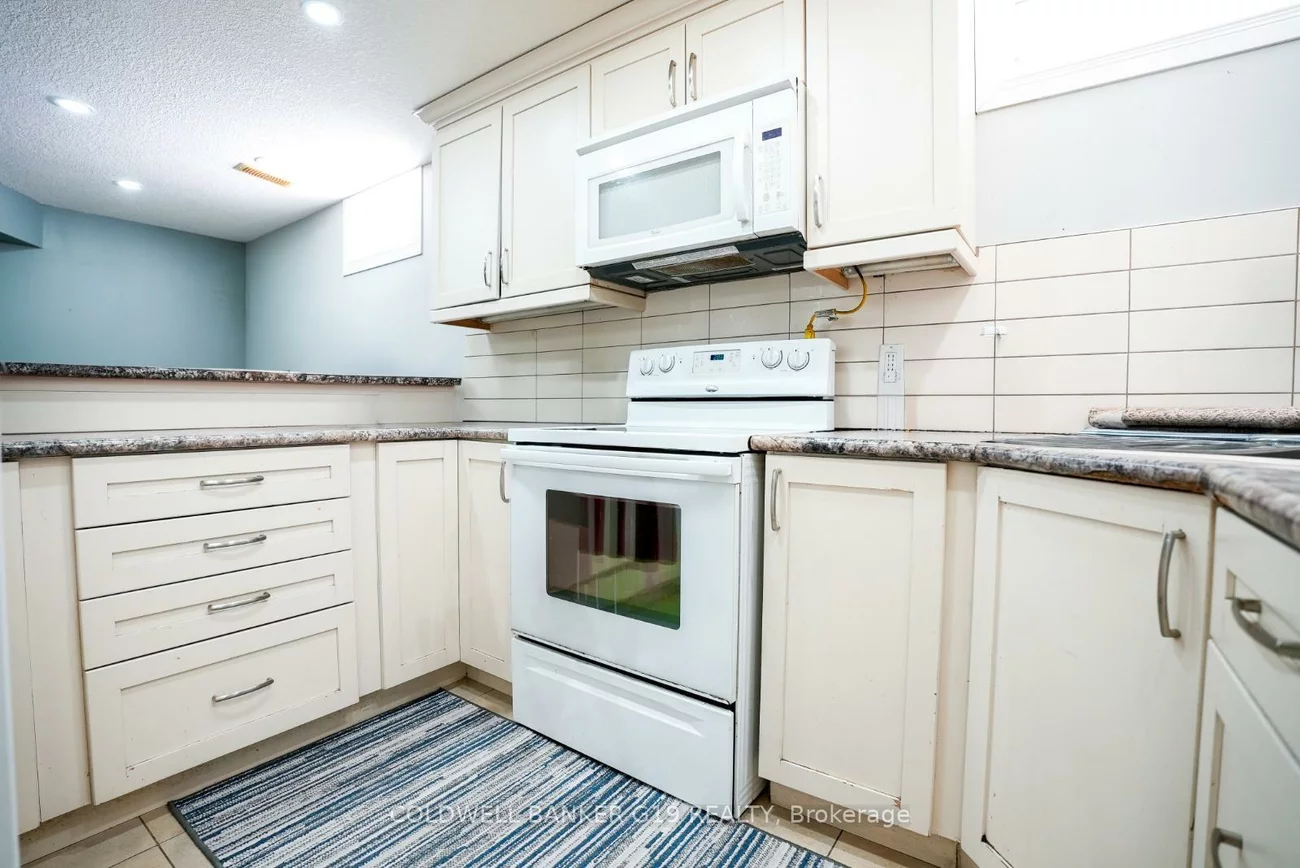 65, Summerset, Ardagh, Barrie