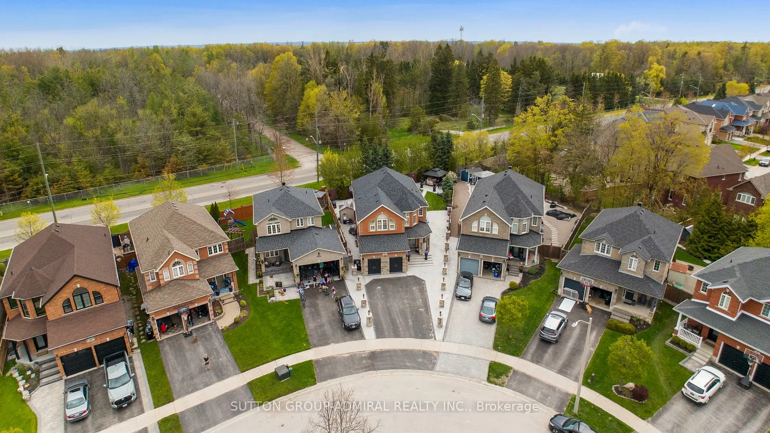 46, Balmoral, Innis-Shore, Barrie