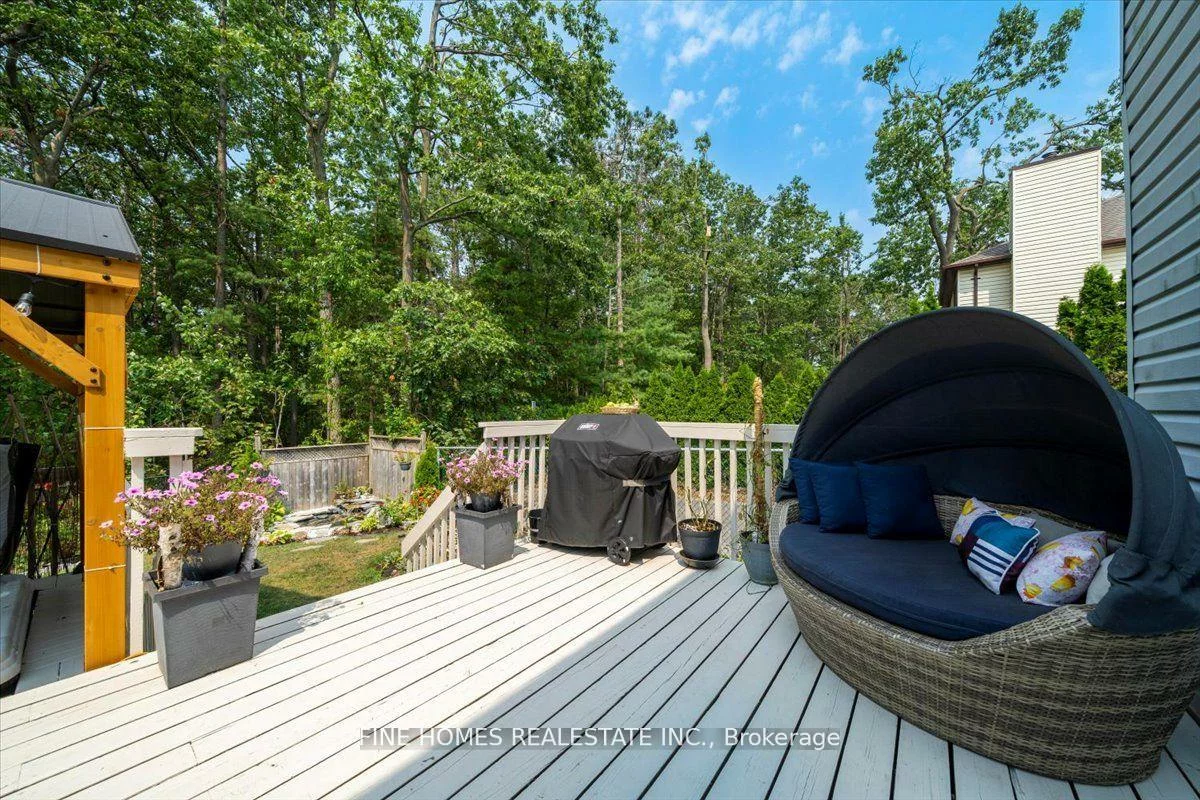 153, Browning, Letitia Heights, Barrie