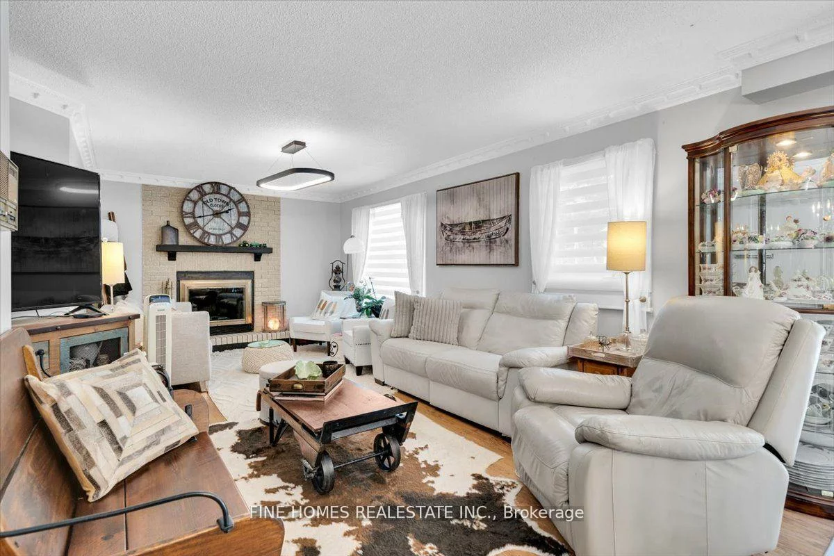 153, Browning, Letitia Heights, Barrie