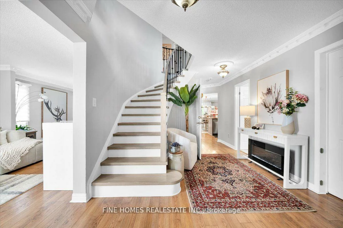 153, Browning, Letitia Heights, Barrie