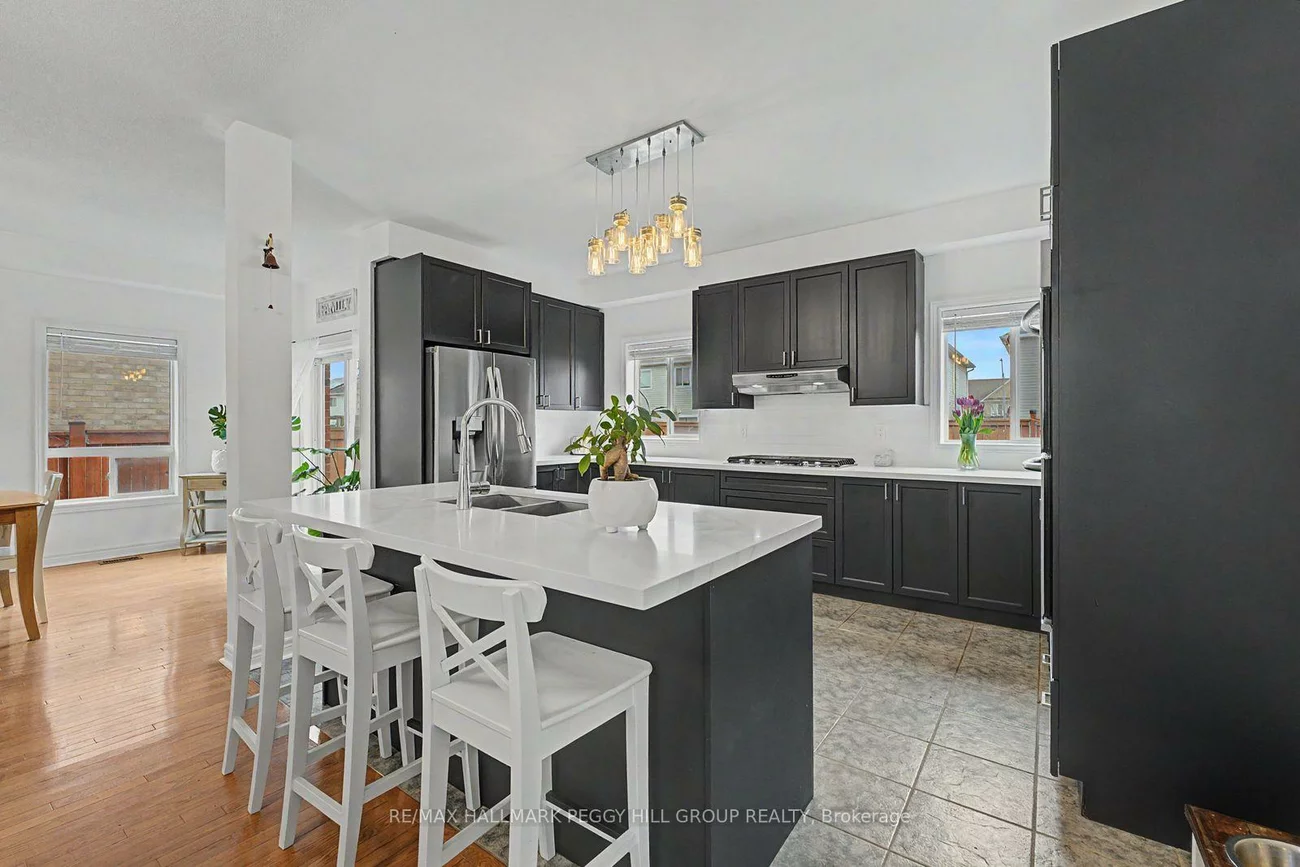 64, Lake, Holly, Barrie