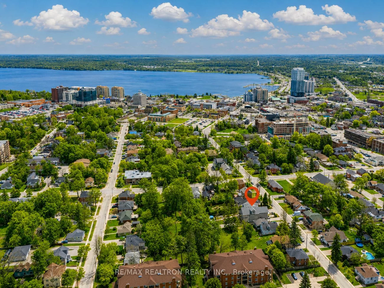 115, Clapperton, Wellington, Barrie