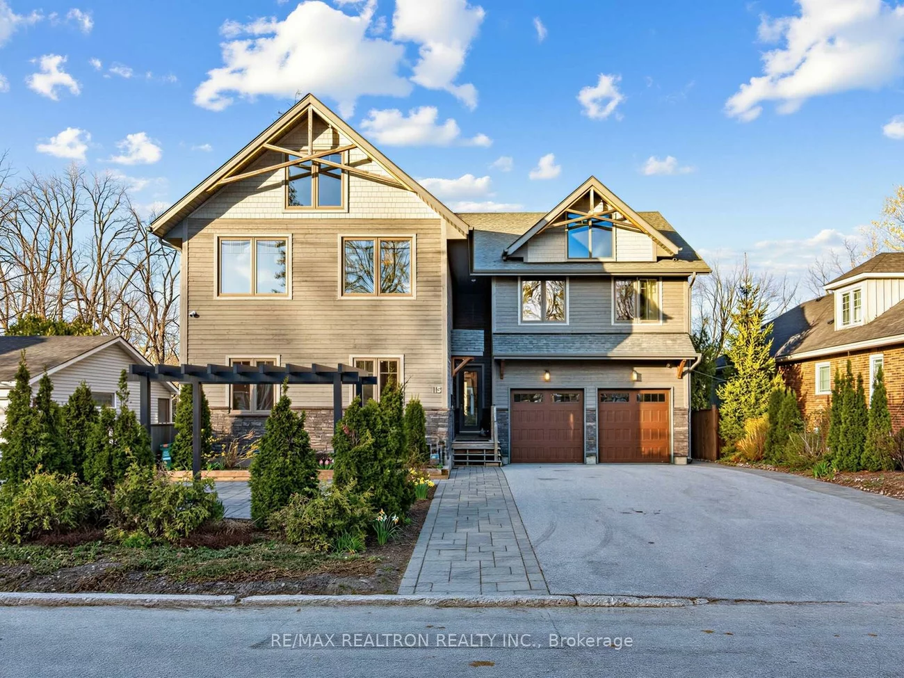 115, Clapperton, Wellington, Barrie
