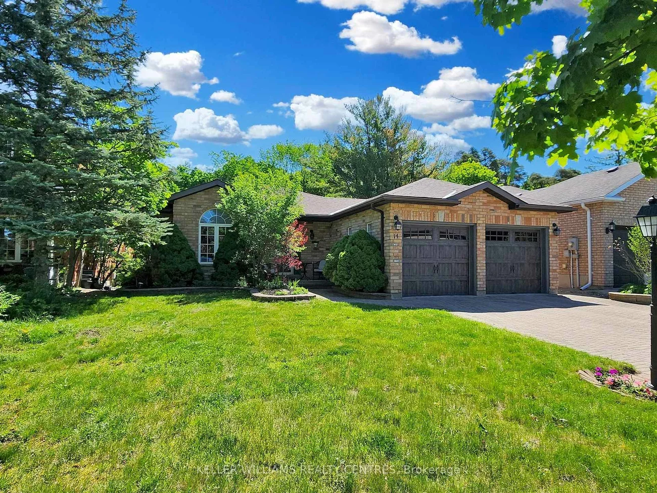 14, Gables, South Shore, Barrie