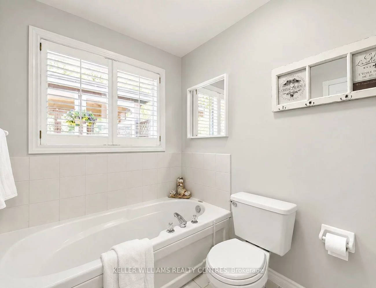 14, Gables, South Shore, Barrie