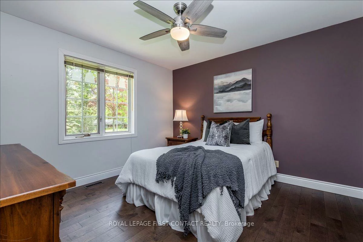 11, Forestwood, South Shore, Barrie