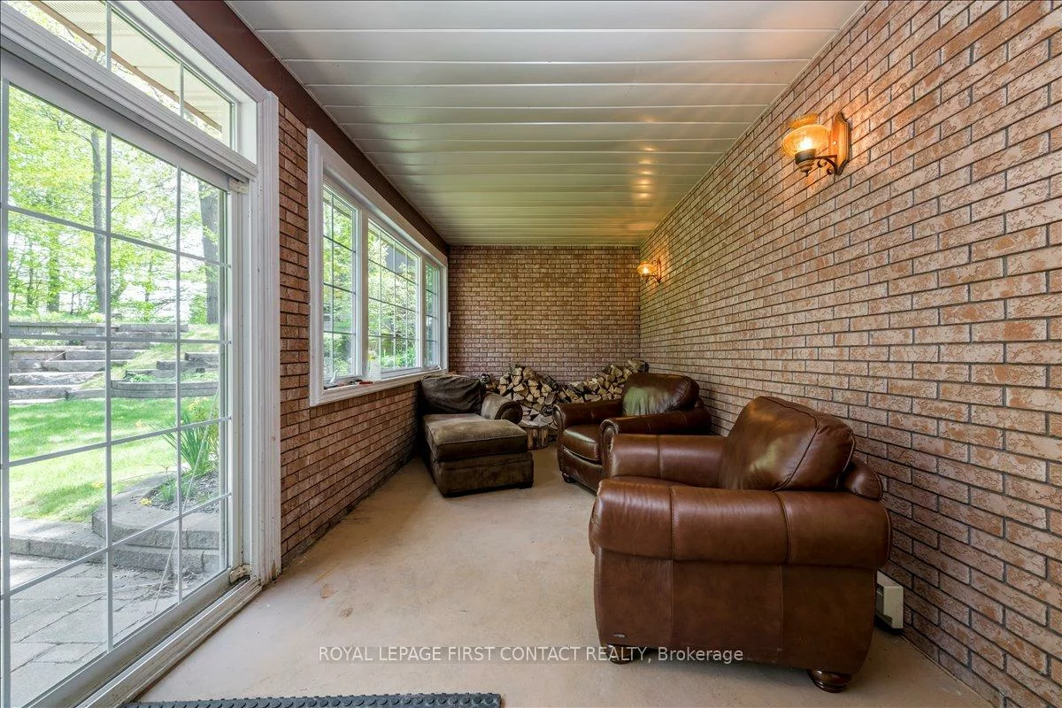 11, Forestwood, South Shore, Barrie