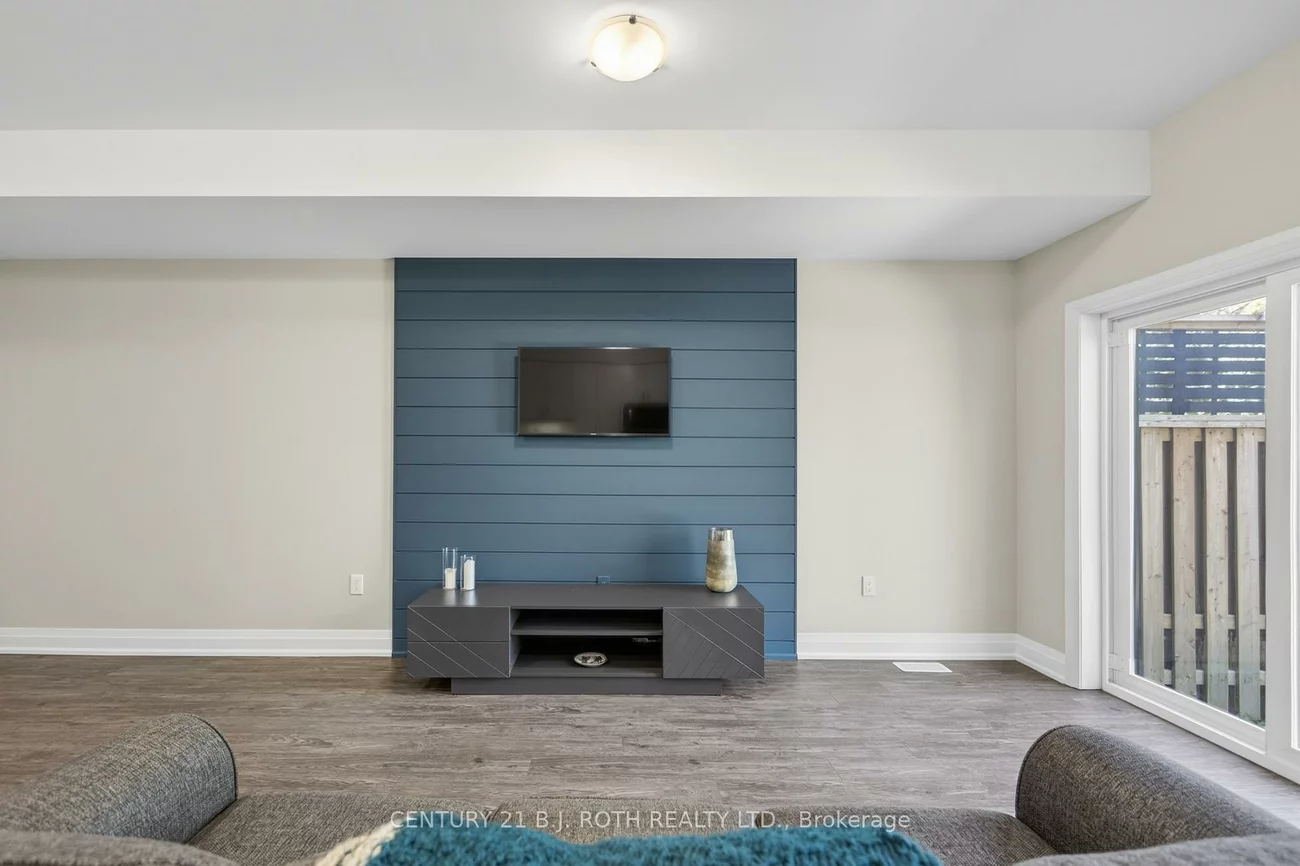 18, Stonehart, East Bayfield, Barrie