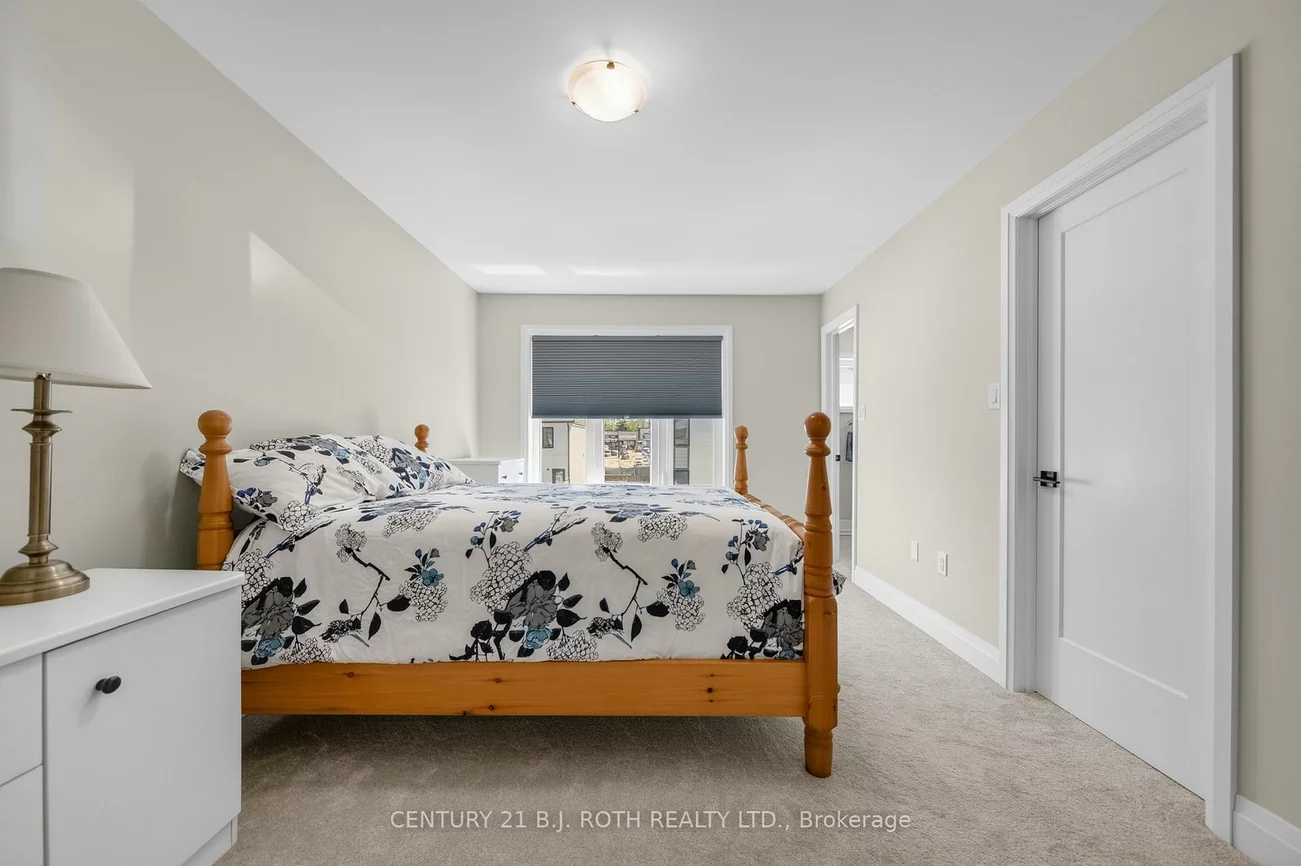 18, Stonehart, East Bayfield, Barrie