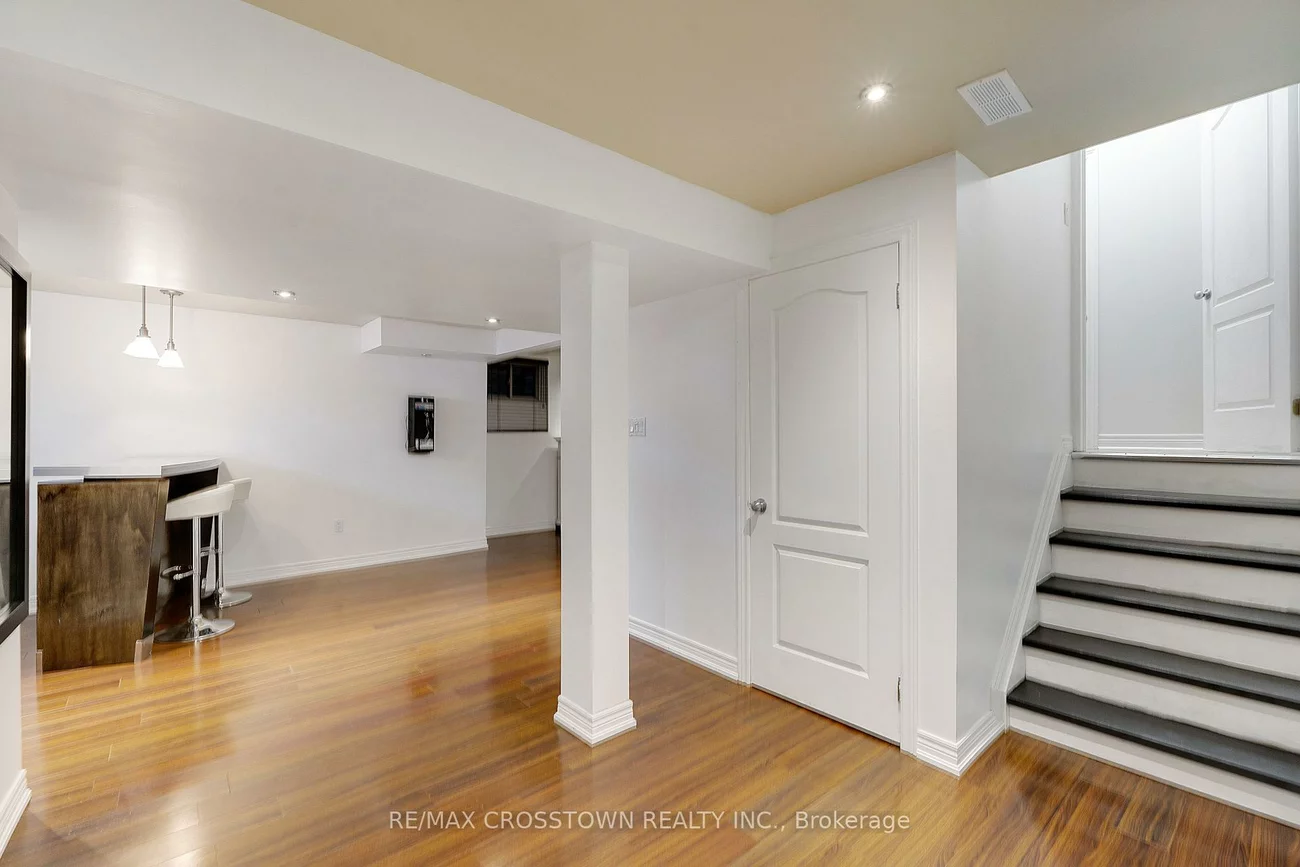 11, Kensington, Innis-Shore, Barrie