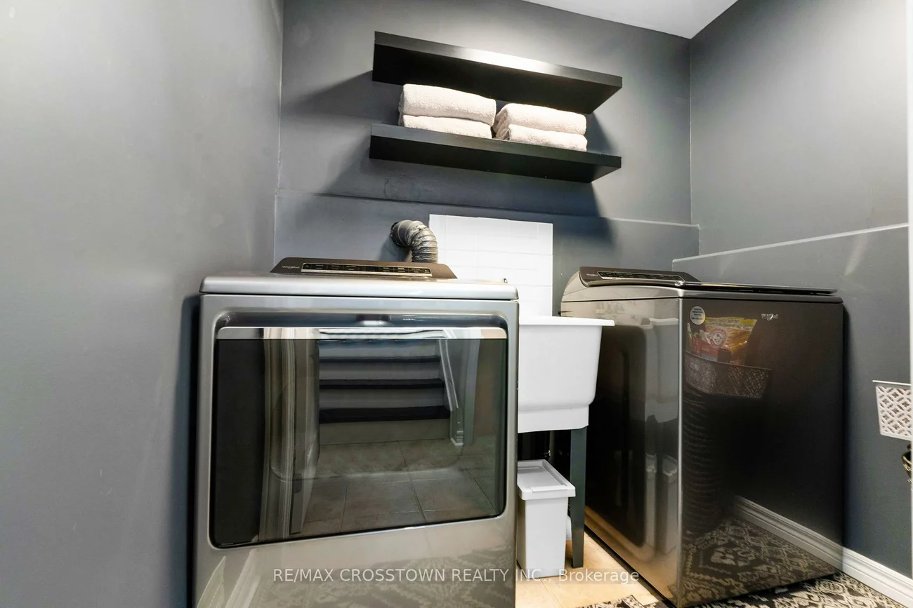 11, Kensington, Innis-Shore, Barrie