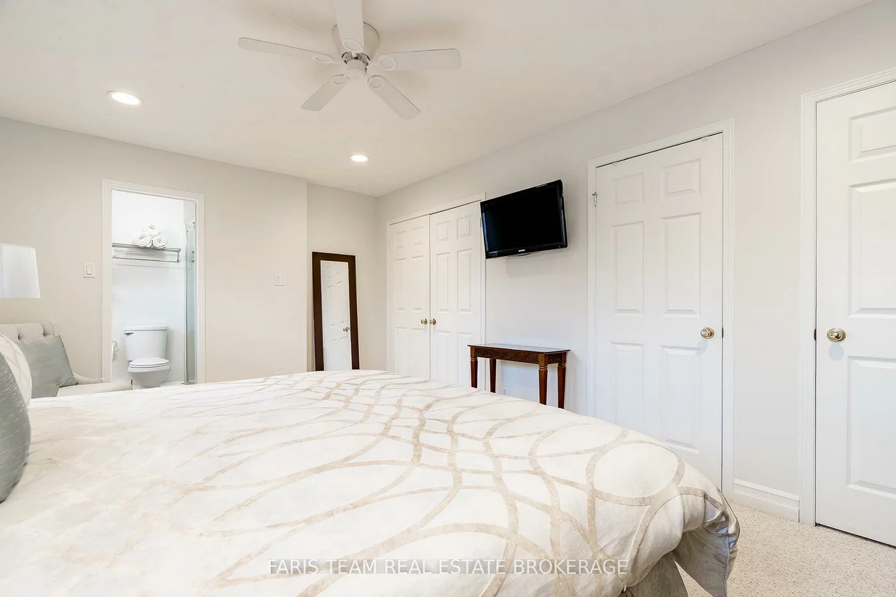 40, Orwell, Letitia Heights, Barrie