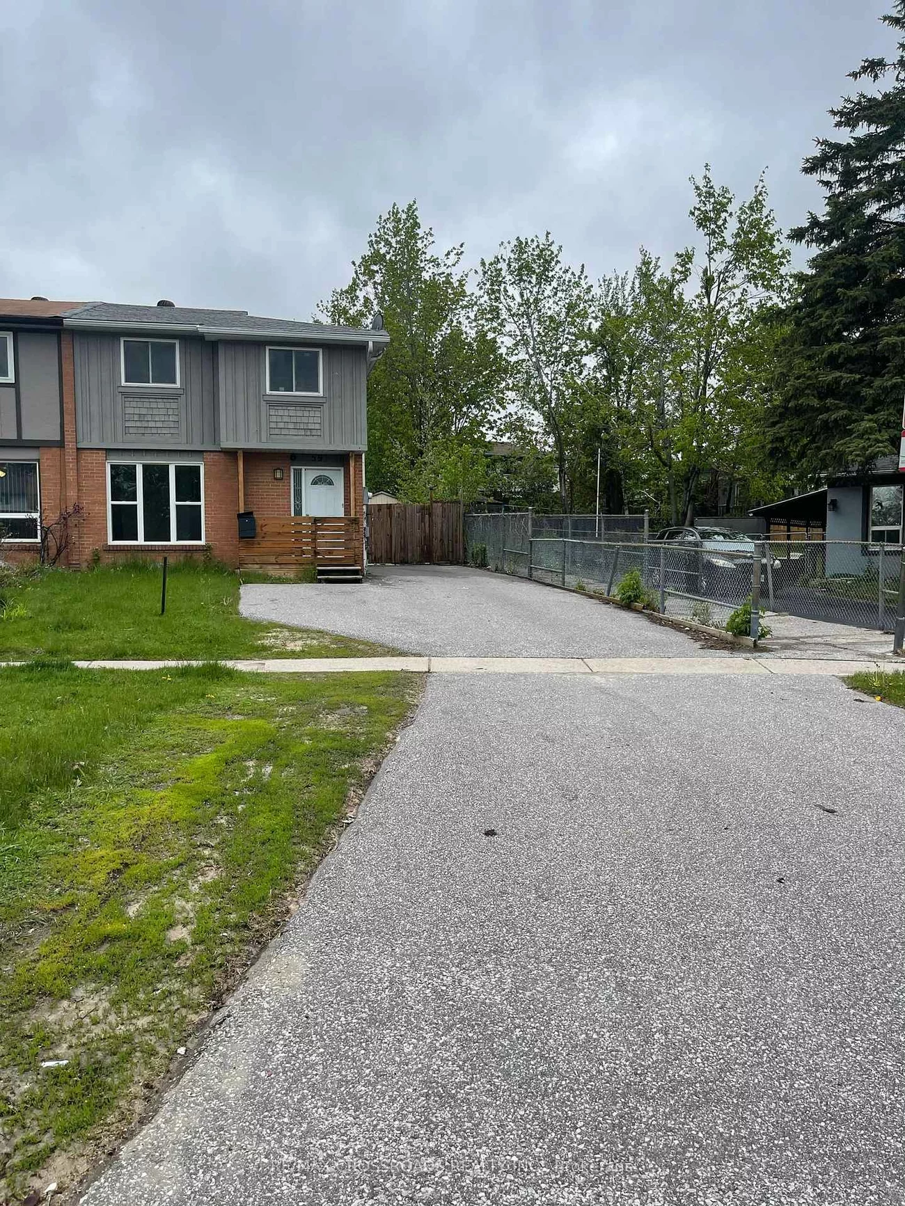 59, Chaucer, Letitia Heights, Barrie