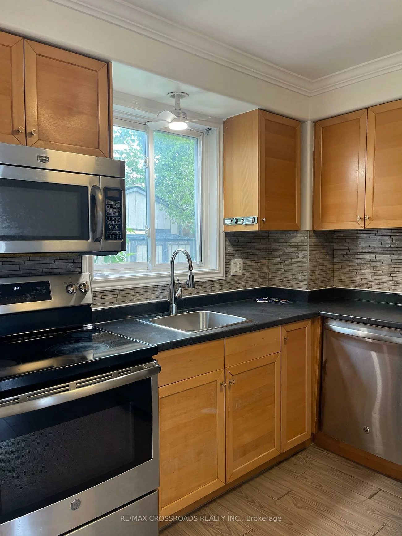 59, Chaucer, Letitia Heights, Barrie