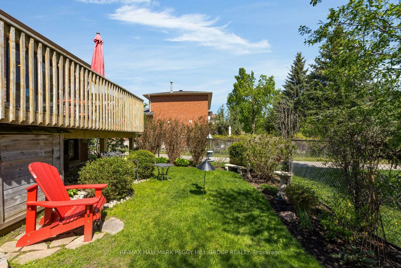 35, Golden Eagle, Little Lake, Barrie