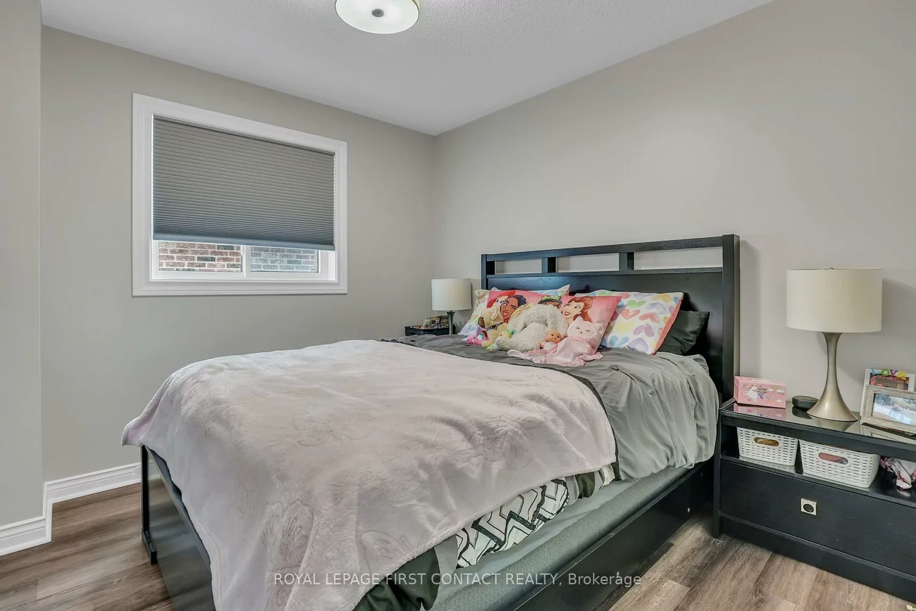 340, Livingstone, Northwest, Barrie