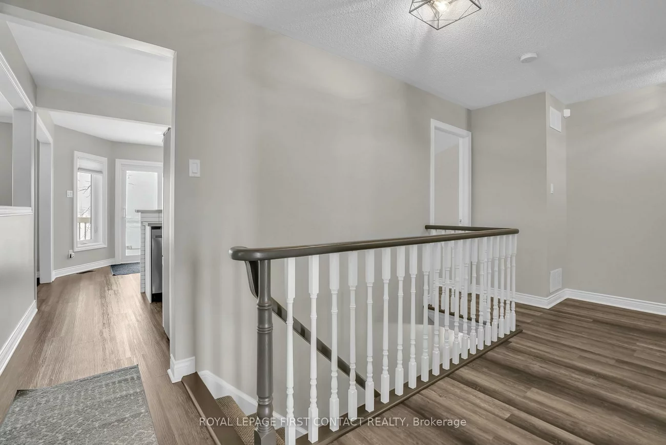 340, Livingstone, Northwest, Barrie