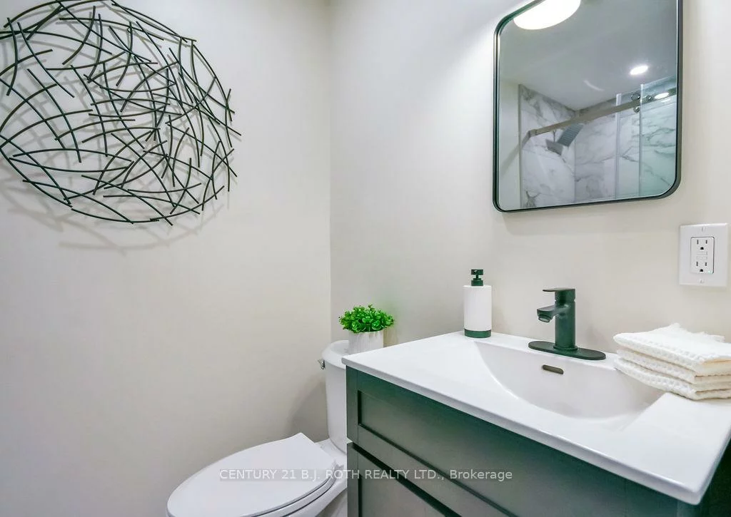 20, Hadden, Cundles East, Barrie