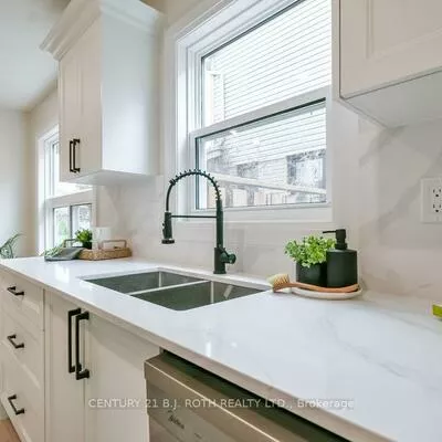 20, Hadden, Cundles East, Barrie