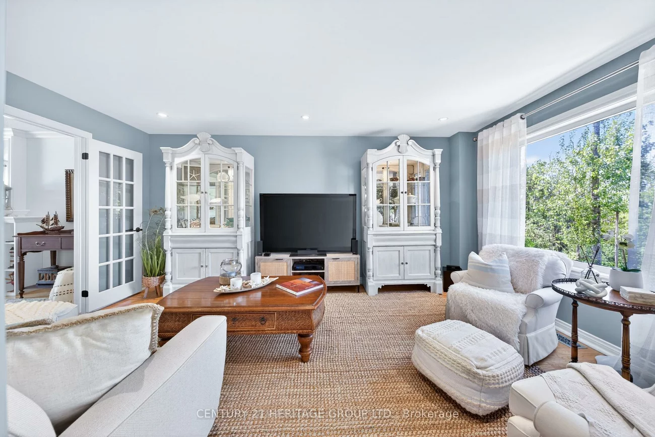 164, Cheltenham, Georgian Drive, Barrie
