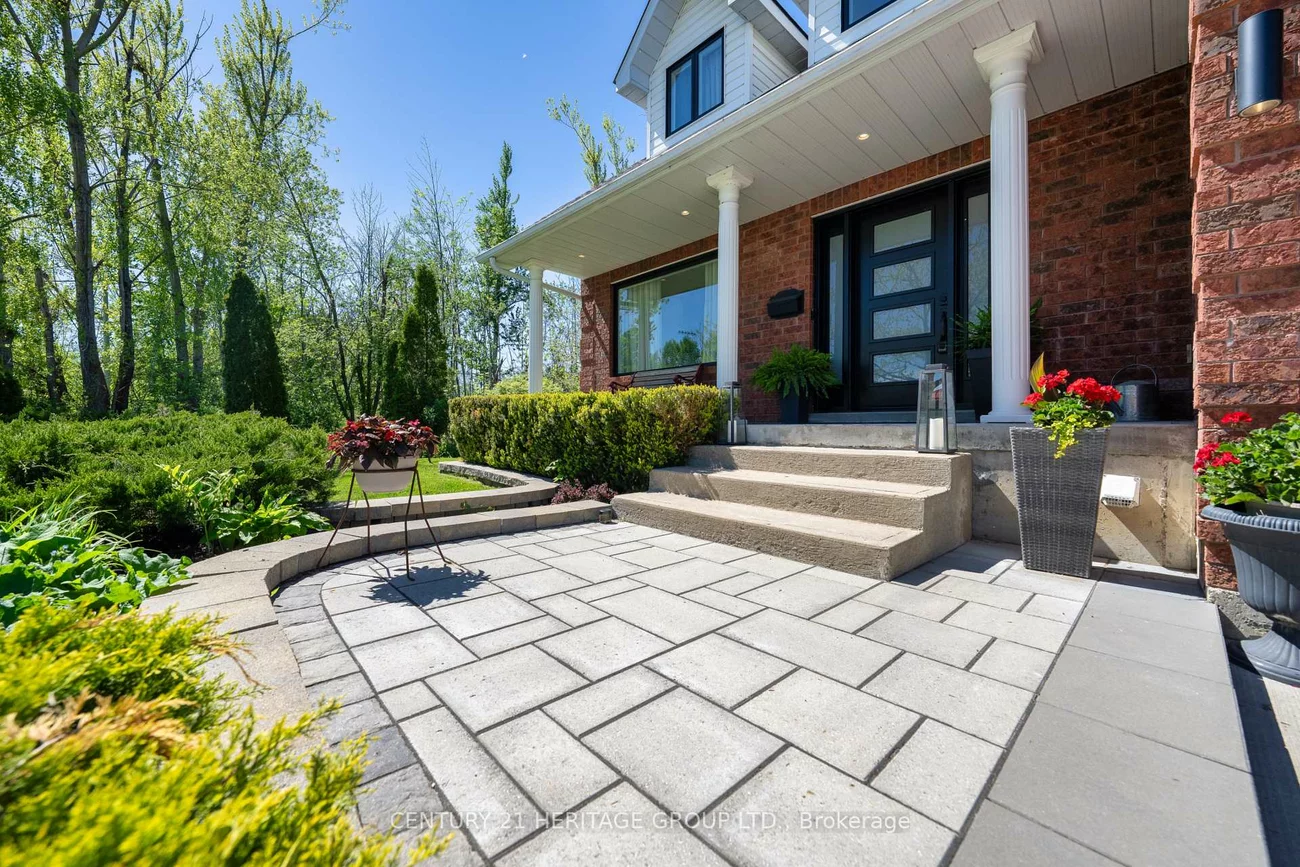 164, Cheltenham, Georgian Drive, Barrie