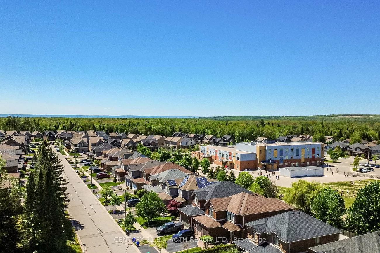 43, Auburn, Ardagh, Barrie