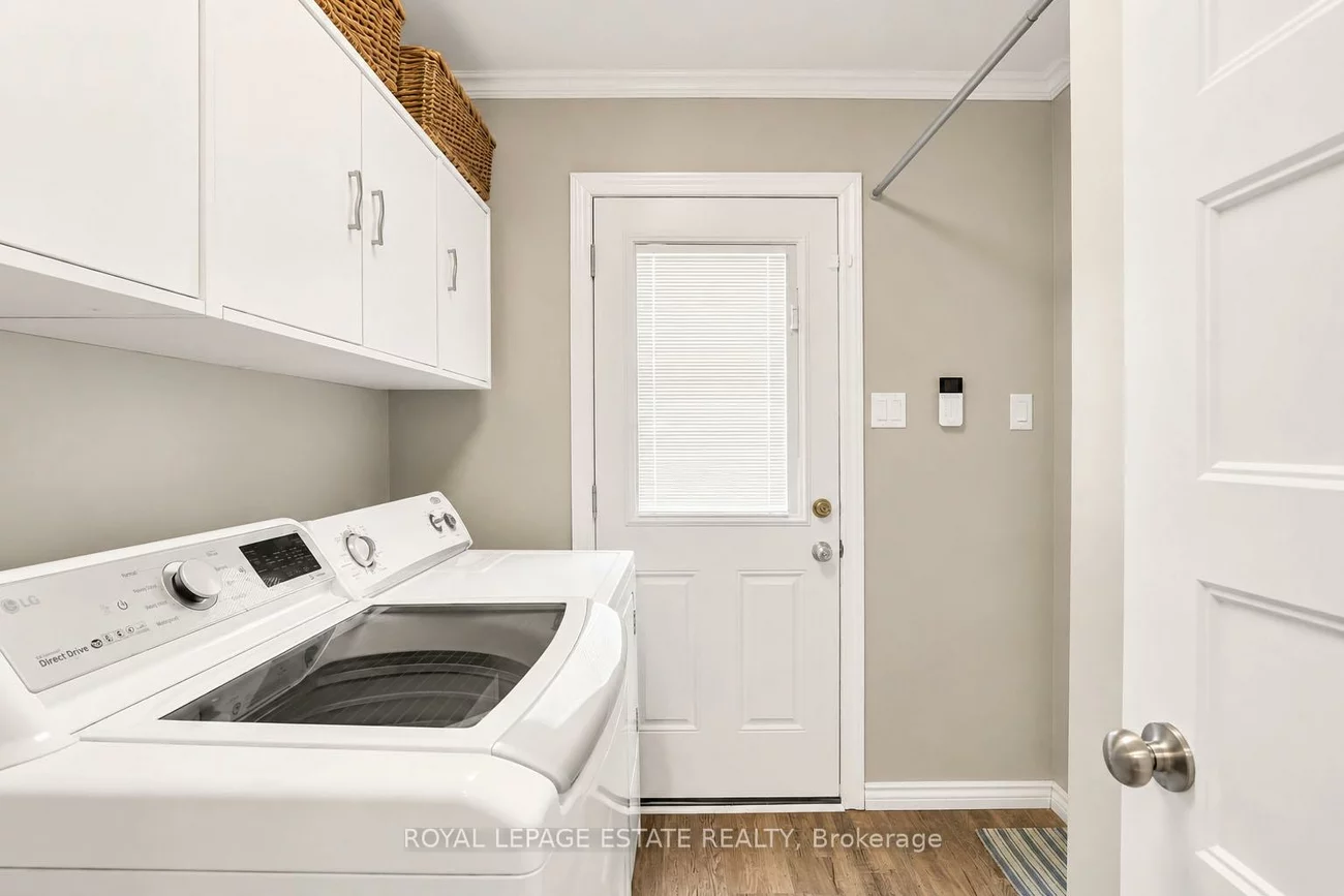 406, Anne, West Bayfield, Barrie