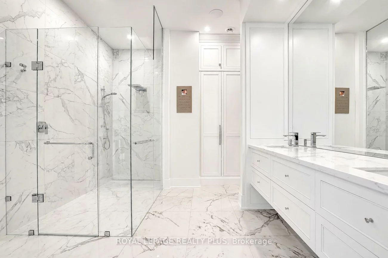 39, Plunkett, Bayshore, Barrie