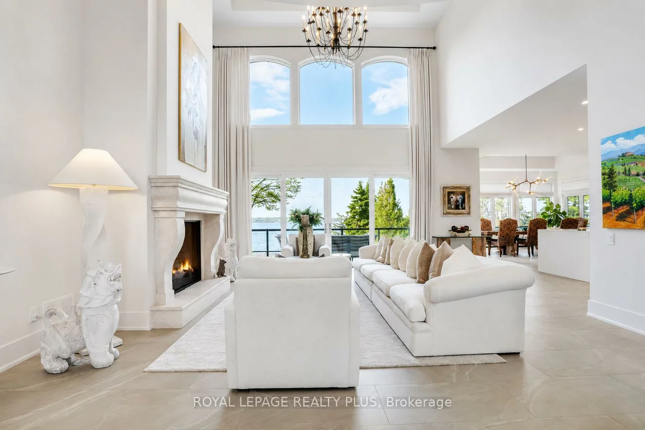 39, Plunkett, Bayshore, Barrie