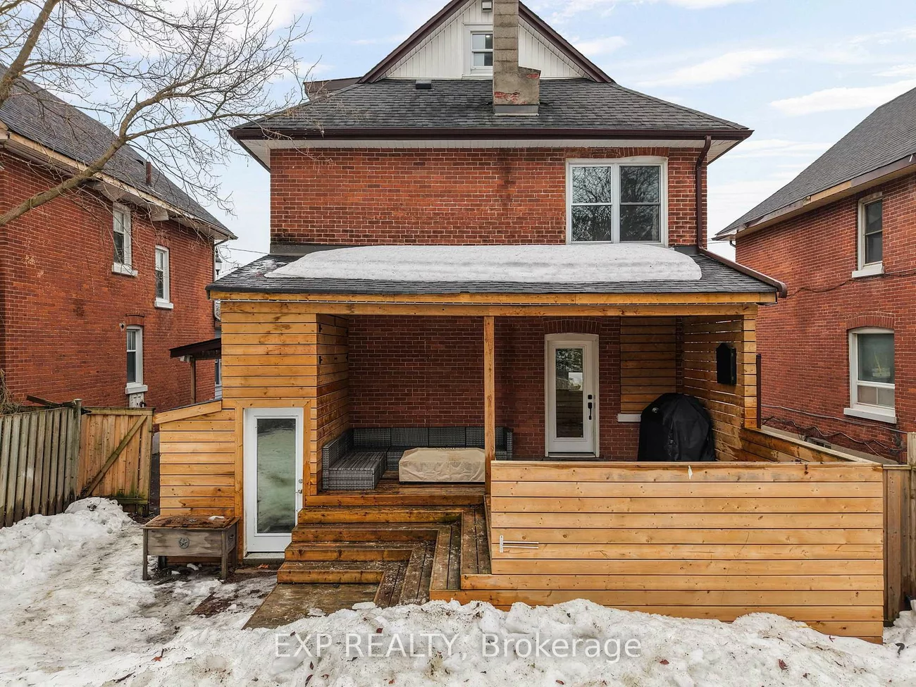 36, Sophia, Queen's Park, Barrie