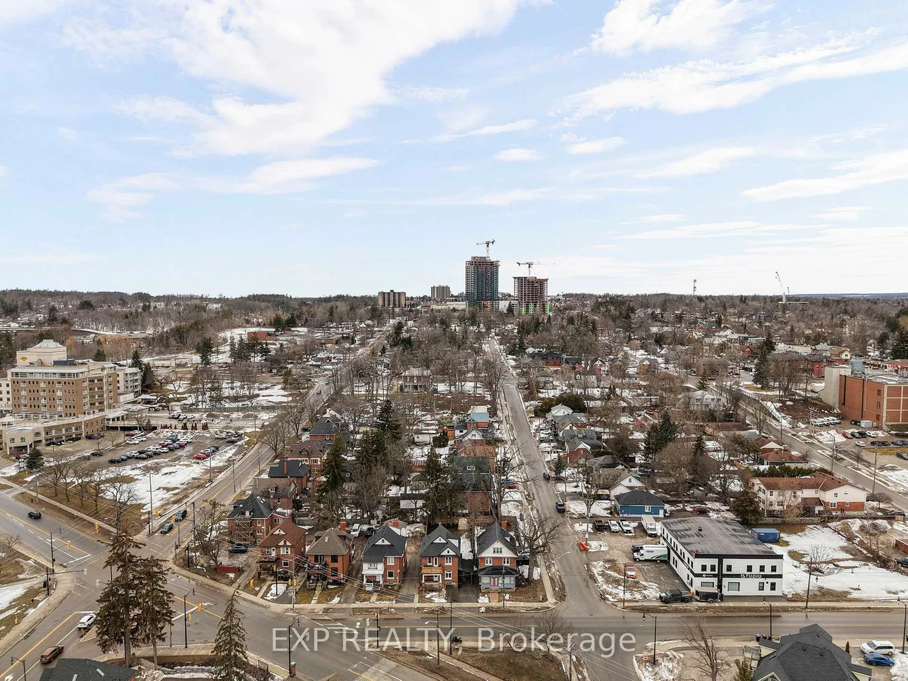 36, Sophia, Queen's Park, Barrie