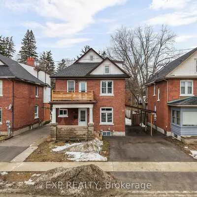 36, Sophia, Queen's Park, Barrie