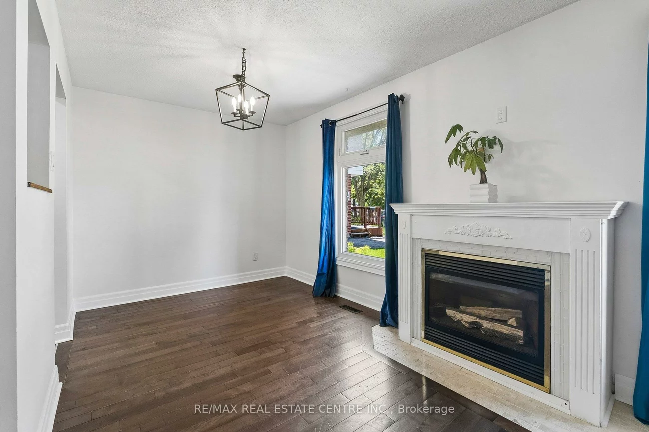 47, Christie, Letitia Heights, Barrie