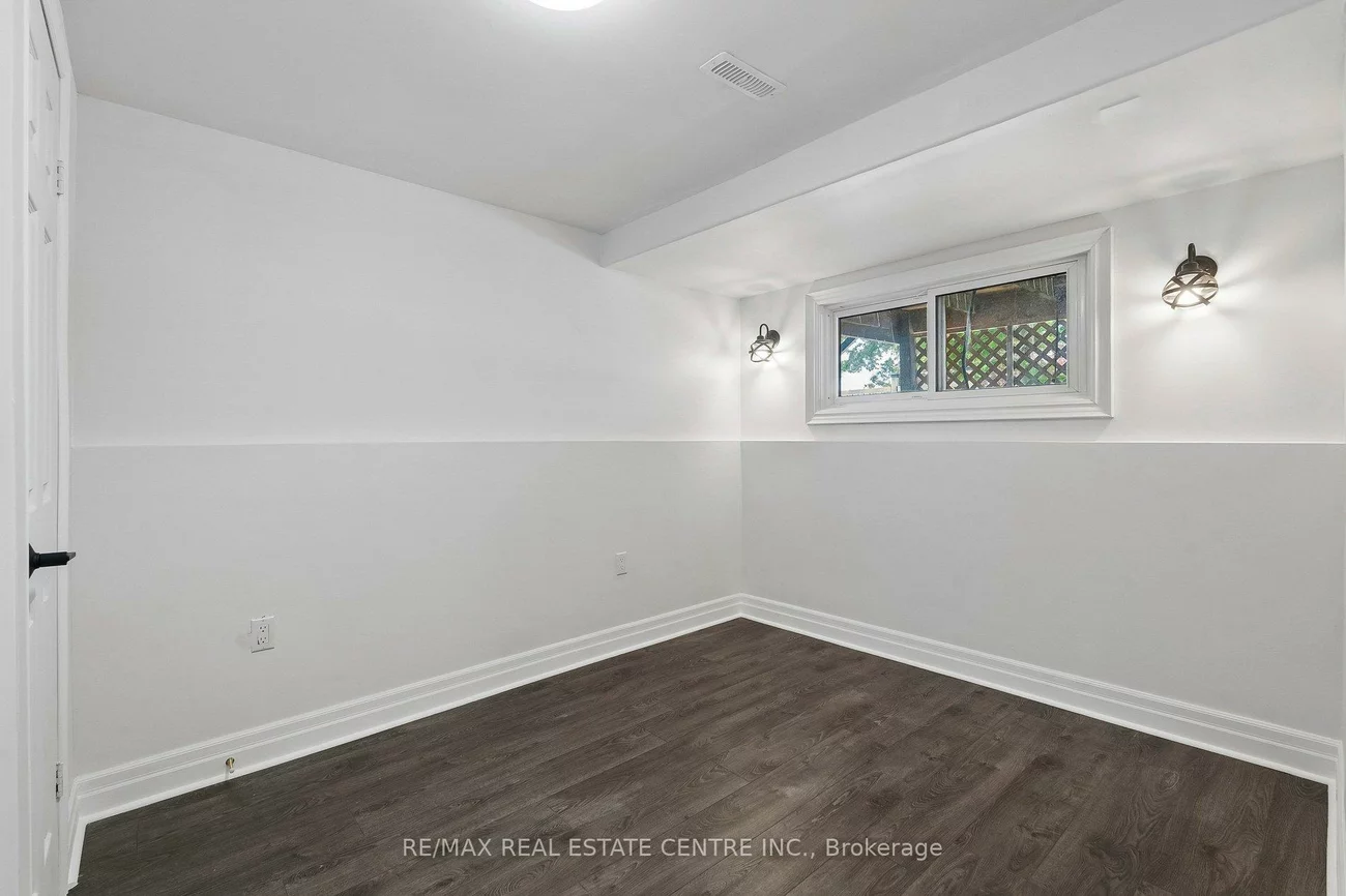 47, Christie, Letitia Heights, Barrie