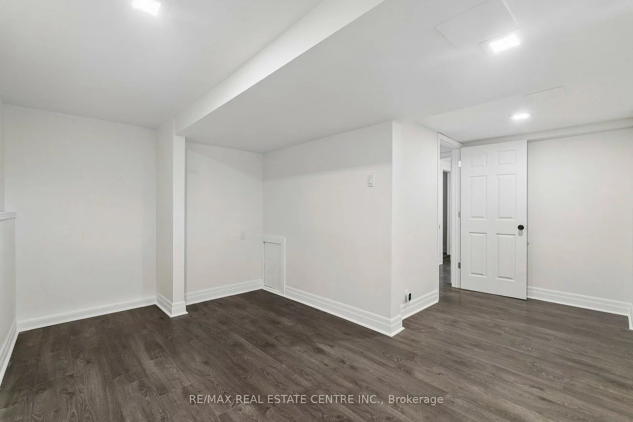 47, Christie, Letitia Heights, Barrie