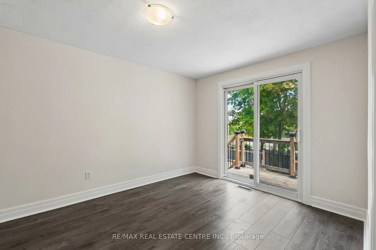 47, Christie, Letitia Heights, Barrie