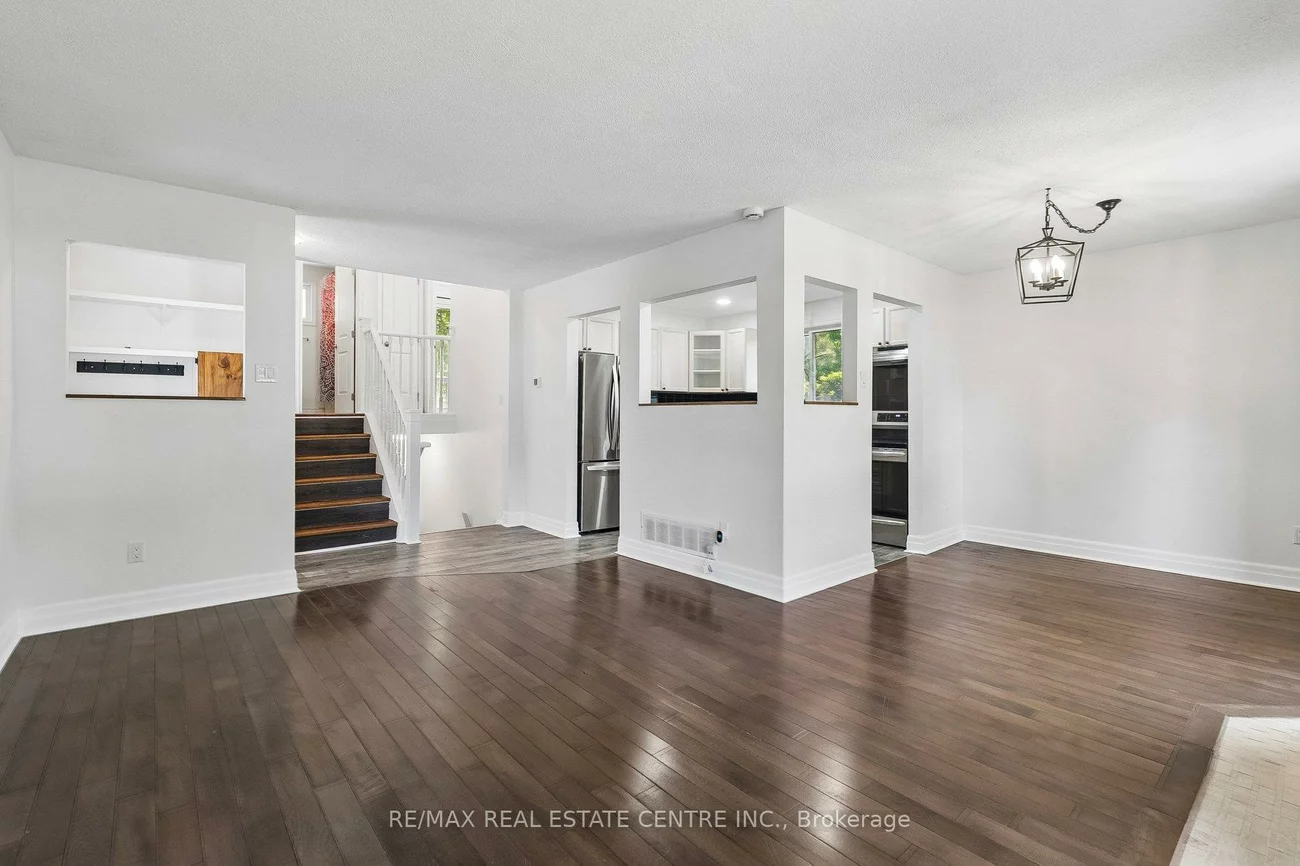 47, Christie, Letitia Heights, Barrie
