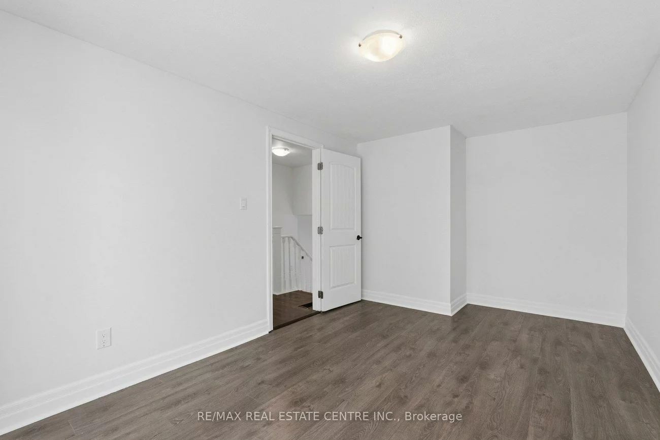 47, Christie, Letitia Heights, Barrie