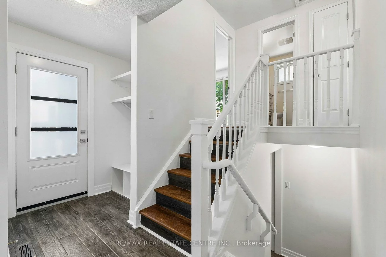 47, Christie, Letitia Heights, Barrie