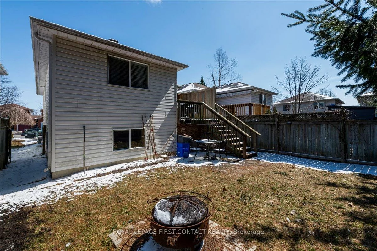36, CHURCHLAND, Holly, Barrie