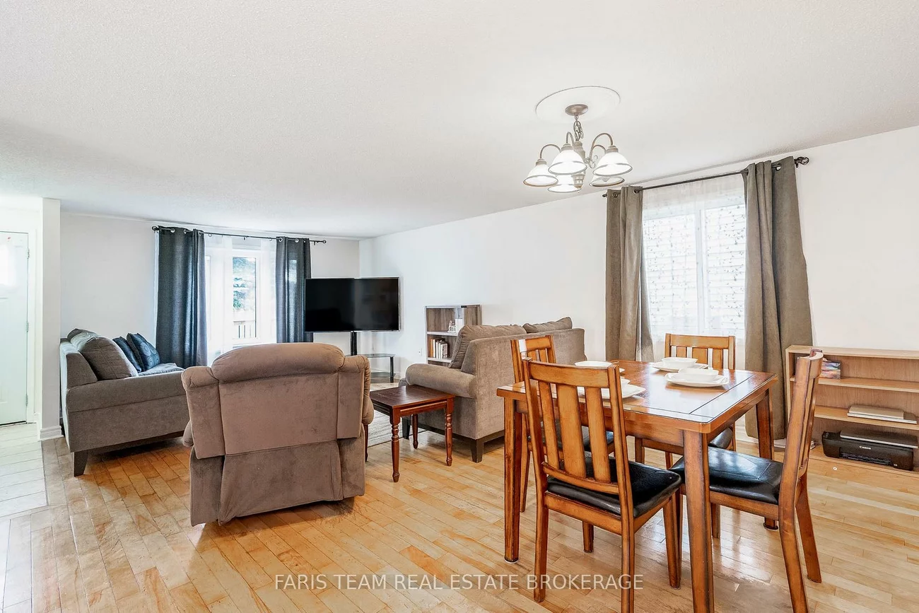 24, Laurie, Wellington, Barrie
