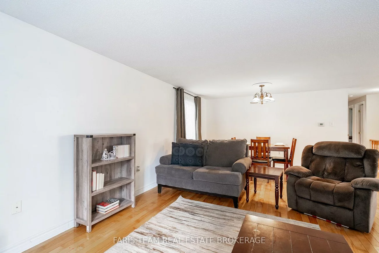 24, Laurie, Wellington, Barrie