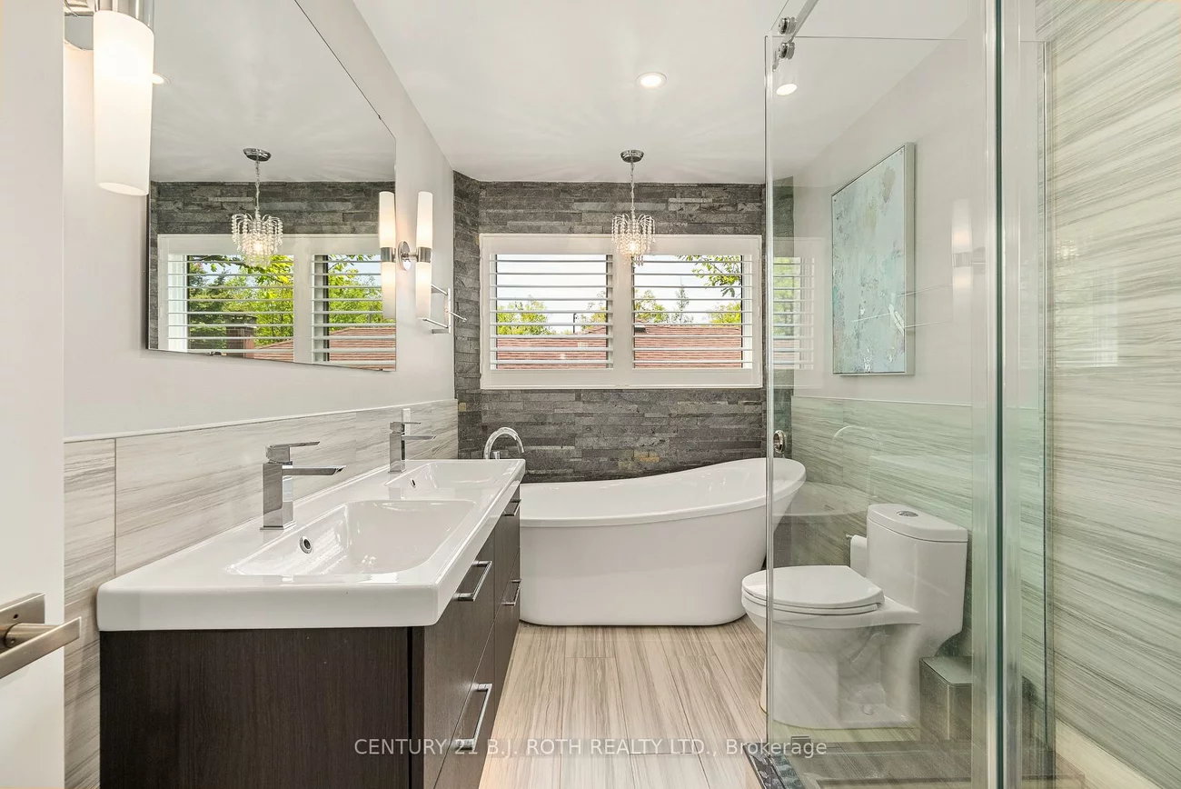 29, Castle, Sunnidale, Barrie
