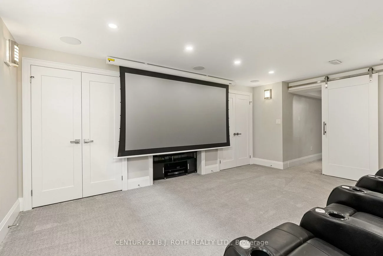 29, Castle, Sunnidale, Barrie