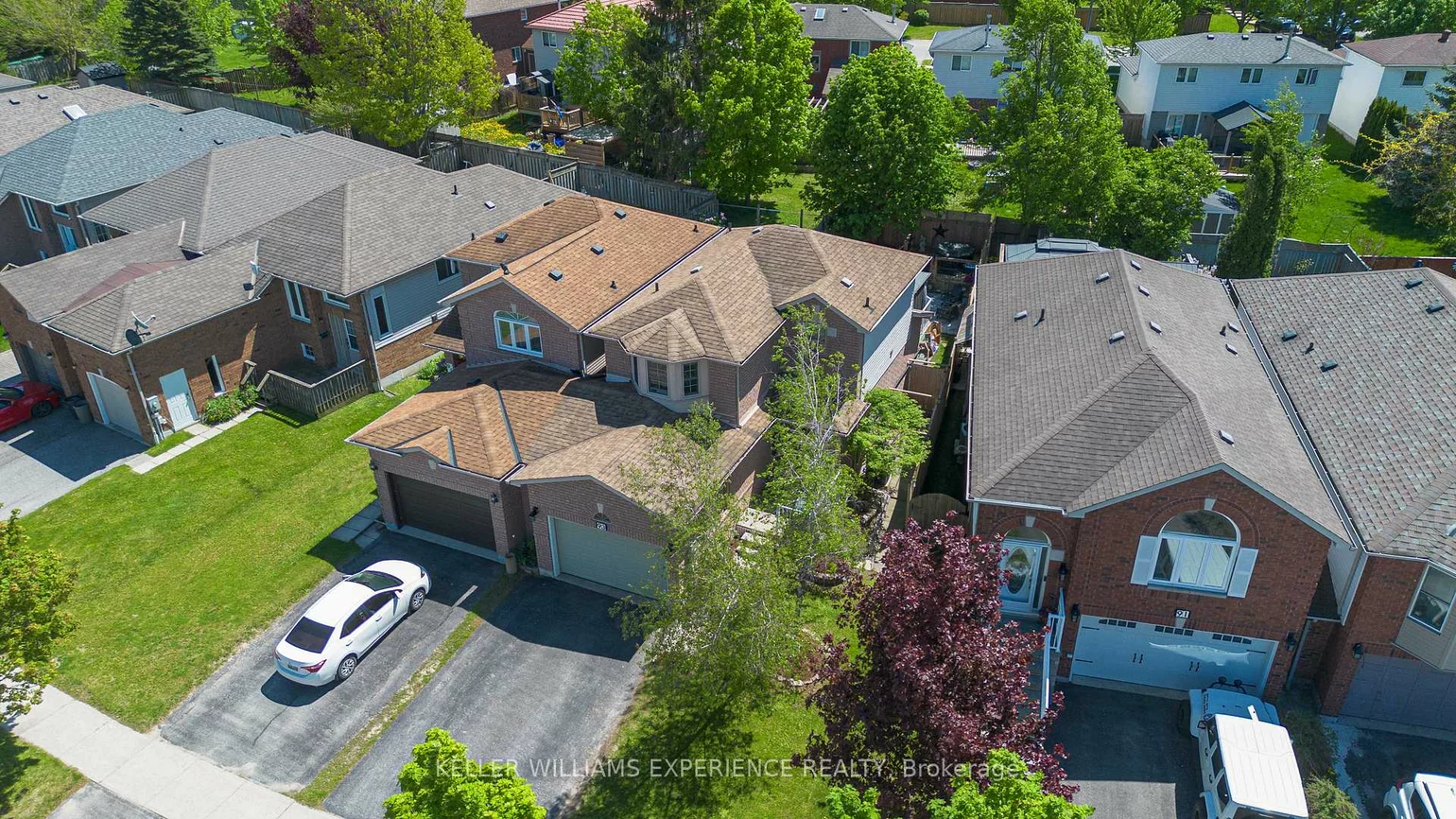 93, Athabaska, Holly, Barrie