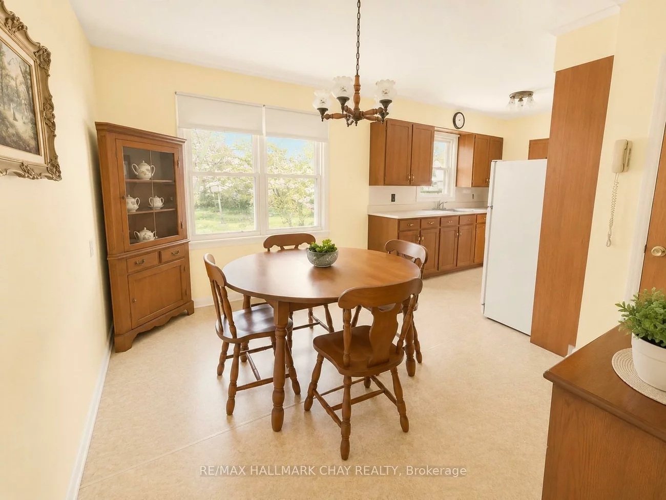 121, Rodney, Codrington, Barrie